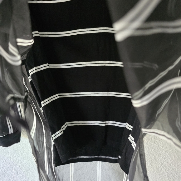 Vince Camuto Tunic Women Sz S Multi Print Mesh Sheer High Low Classy Modern - Picture 10 of 13